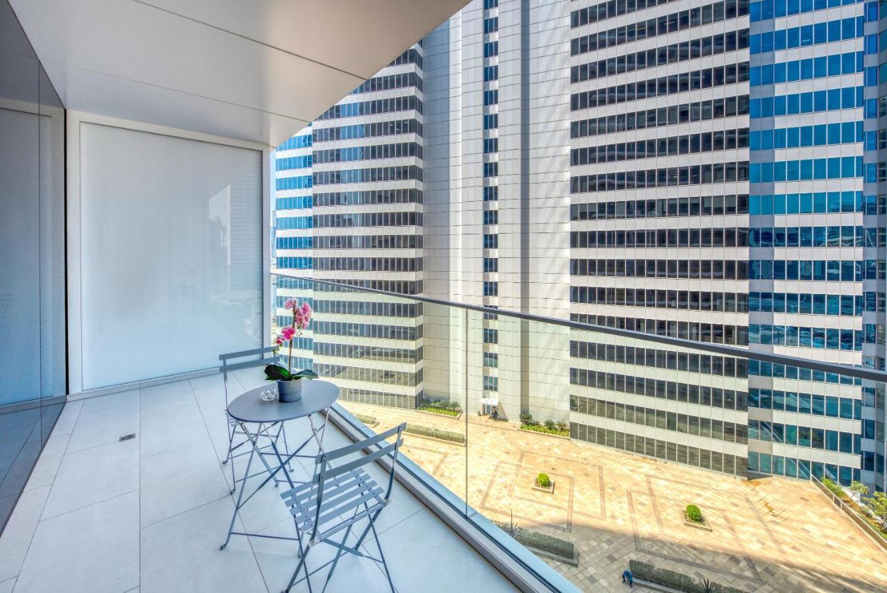 Maison Privee - Luxury, Spacious, Modern Near Burj Khalifa And Dubai Canal 외부 사진
