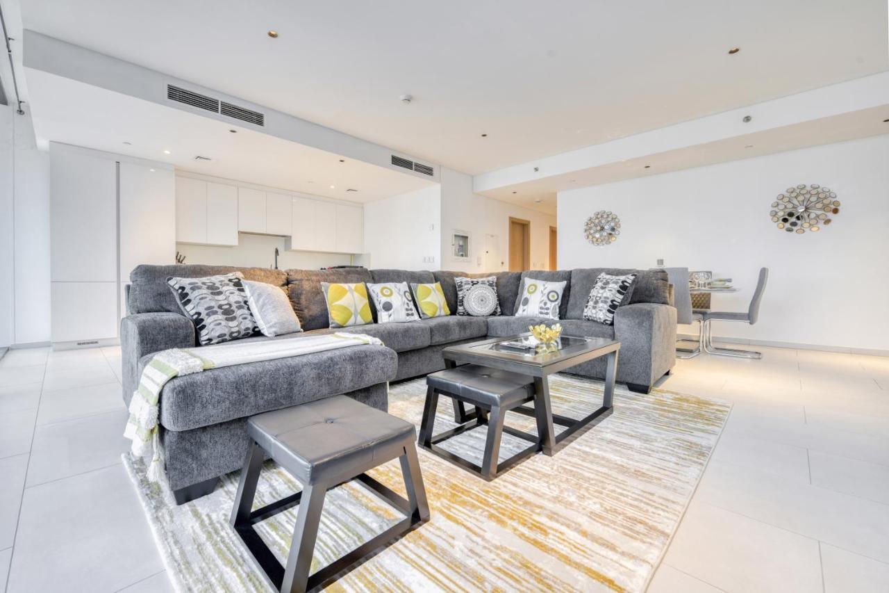 Maison Privee - Luxury, Spacious, Modern Near Burj Khalifa And Dubai Canal 외부 사진