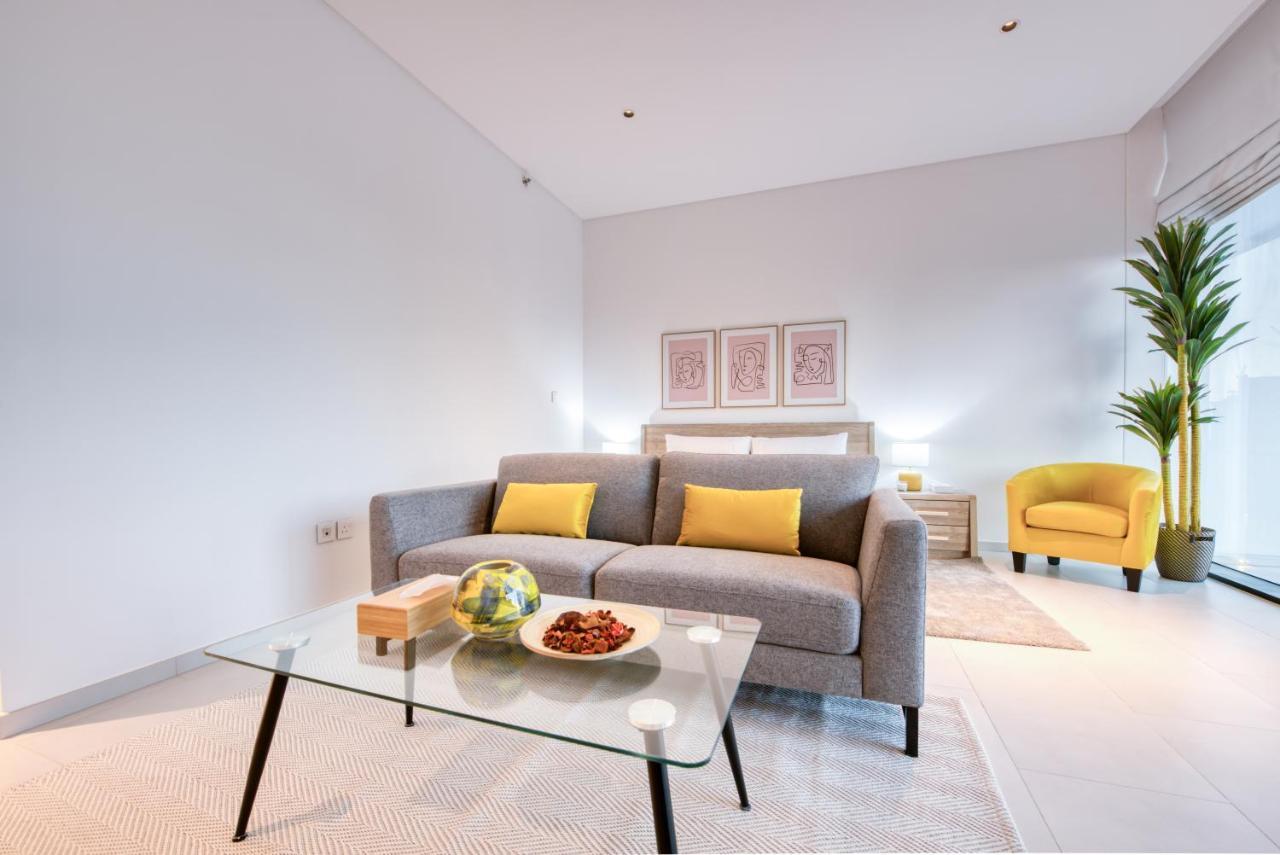 Maison Privee - Luxury, Spacious, Modern Near Burj Khalifa And Dubai Canal 외부 사진