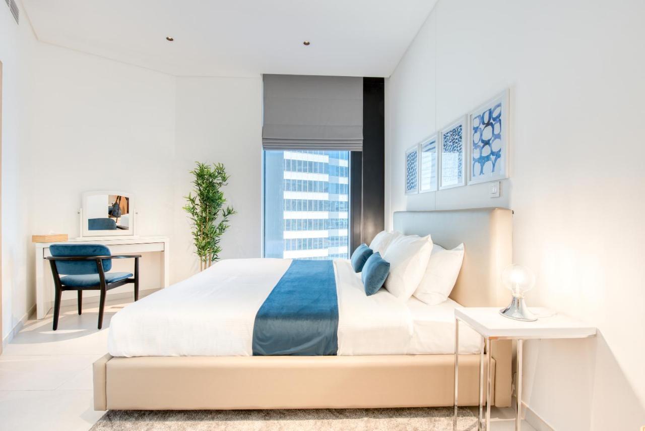 Maison Privee - Luxury, Spacious, Modern Near Burj Khalifa And Dubai Canal 외부 사진