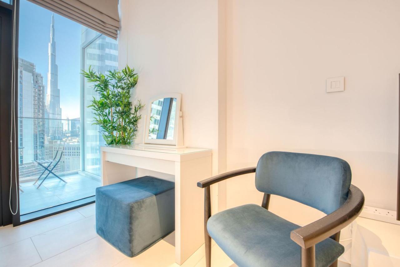 Maison Privee - Luxury, Spacious, Modern Near Burj Khalifa And Dubai Canal 외부 사진